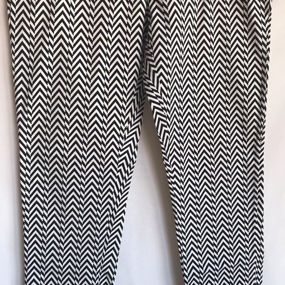 Volcom black and white Chevron pattern pants, 11 - Picture 3 of 16
